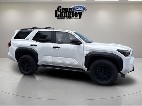 Used 2025 Toyota 4Runner TRD Off-Road Premium AWD/4WD image 13