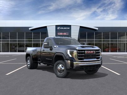 New 2026 GMC Sierra 3500 SLE