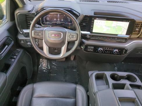 Used 2025 GMC Sierra 1500 SLT RWD image 16