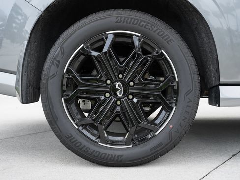 Certified 2026 INFINITI QX80 4WD w/ Sport Exterior Package image 13