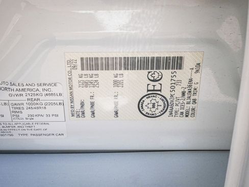 Used 2023 Nissan Maxima SL FWD image 35