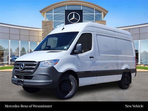 New 2025 Mercedes-Benz Sprinter 2500 image 1