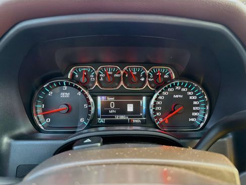 Used 2018 Chevrolet Silverado 1500 High Country AWD/4WD image 17