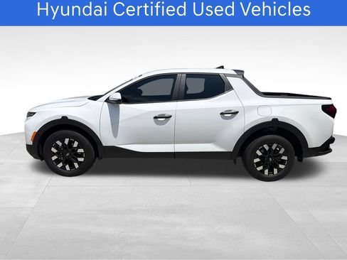 Certified 2026 Hyundai Santa Cruz SE FWD image 2