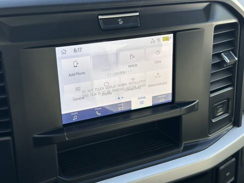 New 2025 Ford F250 XLT w/ FX4 Off-Road Package image 28