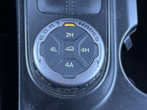 Used 2023 Ford Bronco Badlands w/ Sasquatch Package image 8