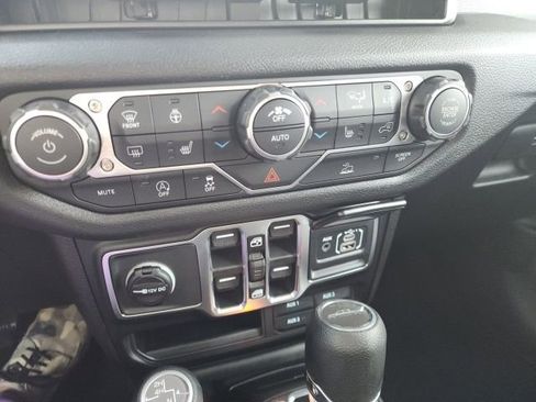 New 2026 Jeep Gladiator Sport AWD/4WD image 6