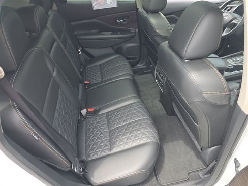Used 2023 Nissan Murano Platinum w/ Cargo Package FWD image 24