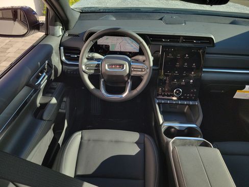 New 2027 GMC Terrain Elevation w/ Elevation Premium Package FWD image 15