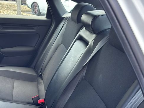 Used 2025 Honda Civic Sport image 29