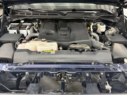 Used 2022 Toyota Tundra 1794 Edition AWD/4WD image 31