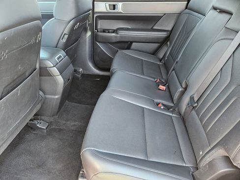 Used 2024 Hyundai Santa Fe SEL FWD image 19