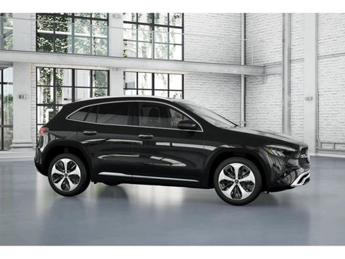 New 2026 Mercedes-Benz GLA 250 image 13