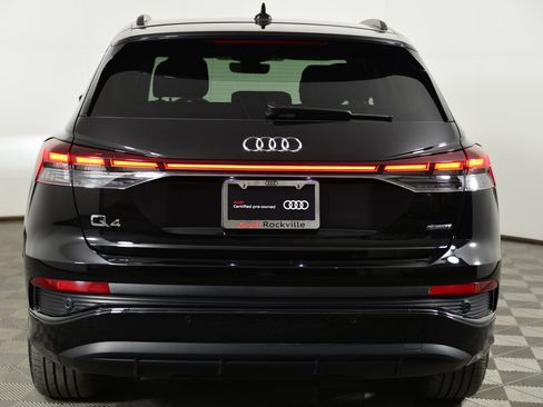 Certified 2024 Audi Q4 e-tron Prestige w/ Black Optic Package image 10