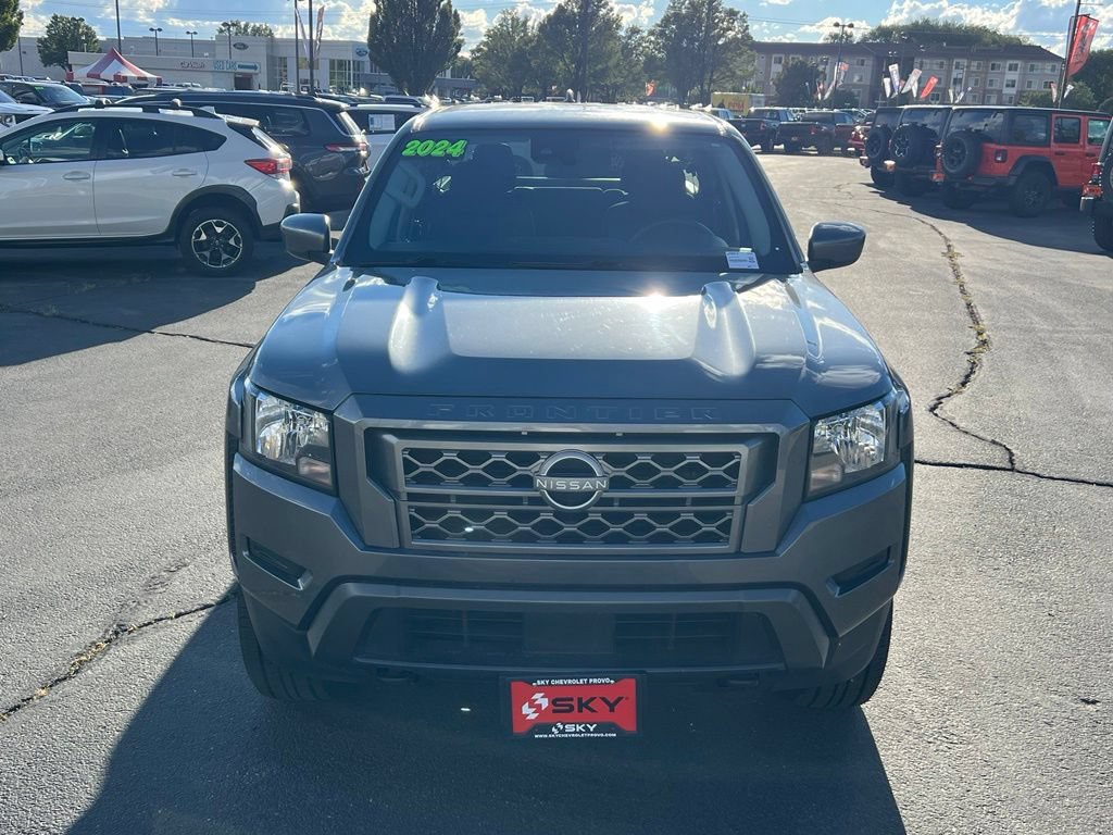Used 2024 Nissan Frontier SV AWD/4WD image 4