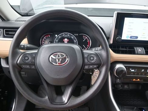 Used 2025 Toyota RAV4 LE FWD image 6