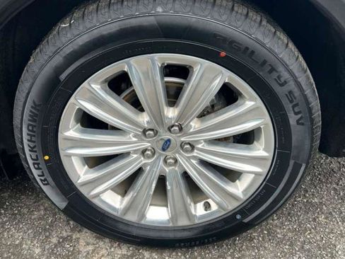 Used 2020 Ford Explorer Limited RWD image 15