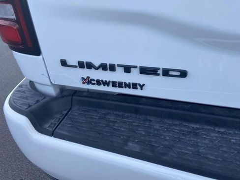 Used 2024 RAM 2500 Limited image 17