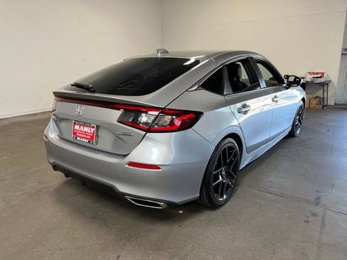 Used 2023 Honda Civic Sport Touring image 3