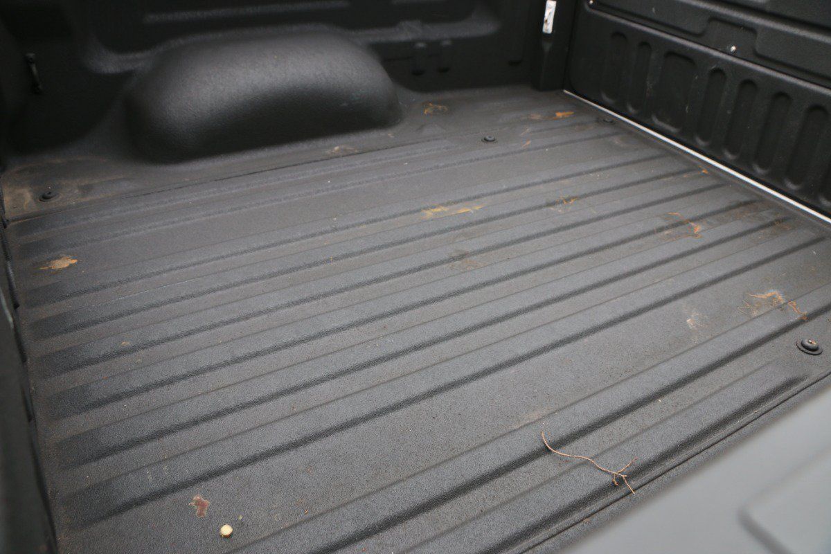 Used 2020 Toyota Tundra SR5 w/ TRD Off-Road Package AWD/4WD image 25
