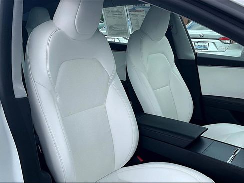 Used 2025 Tesla Model 3 Long Range RWD image 7