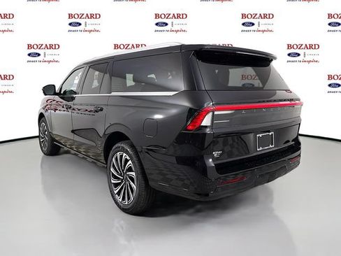 New 2026 Lincoln Navigator L Black Label AWD/4WD image 5
