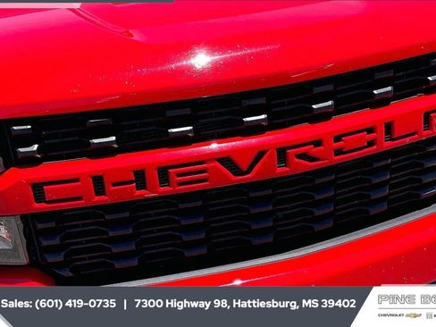 Used 2019 Chevrolet Silverado 1500 Custom w/ Custom Convenience Package RWD image 22