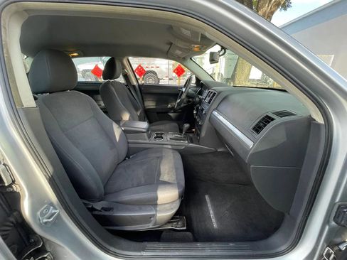 Used 2008 Chrysler 300 LX RWD image 26