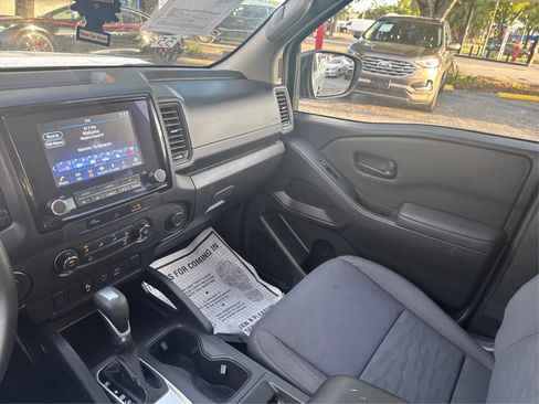 Used 2024 Nissan Frontier S w/ Technology Package RWD image 19