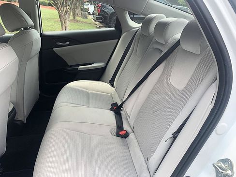 Used 2021 Honda Insight EX image 11