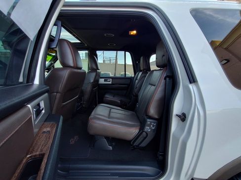 Used 2015 Ford Expedition EL King Ranch image 30