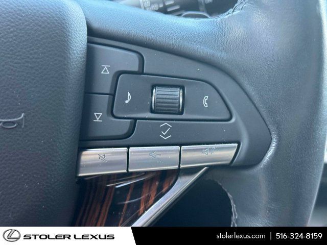 Used 2023 Cadillac Escalade Premium Luxury w/ Performance Package AWD/4WD image 27