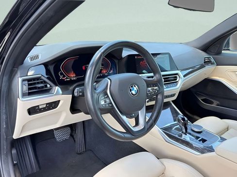 Used 2022 BMW 330i Sedan w/ Driving Assistance Package RWD image 9