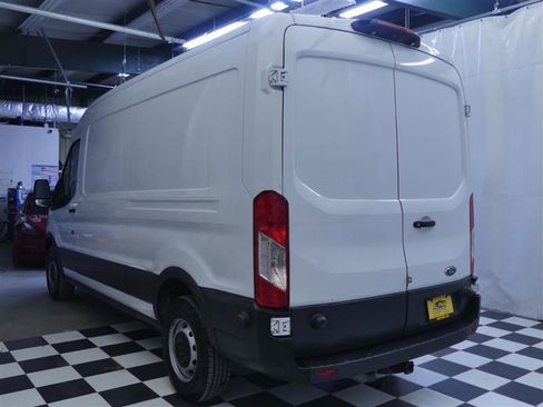 Used 2018 Ford Transit 250 148 Medium Roof image 5