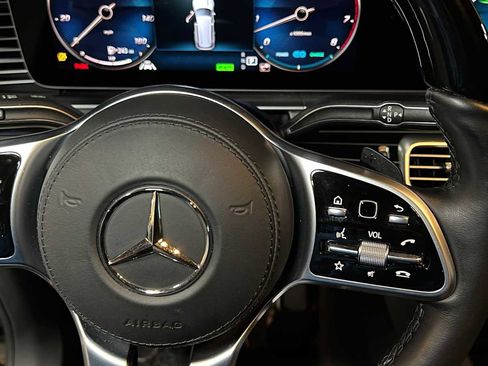 Certified 2023 Mercedes-Benz Maybach GLS 600 4MATIC image 41