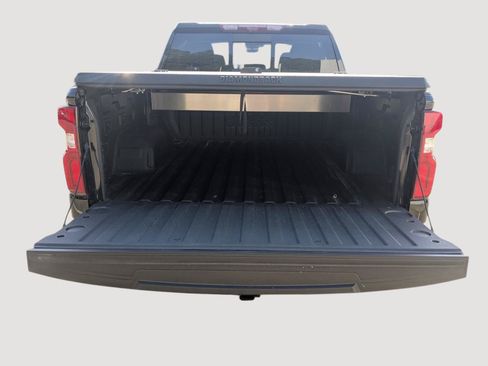Used 2024 Chevrolet Silverado 1500 High Country w/ Technology Package AWD/4WD image 35