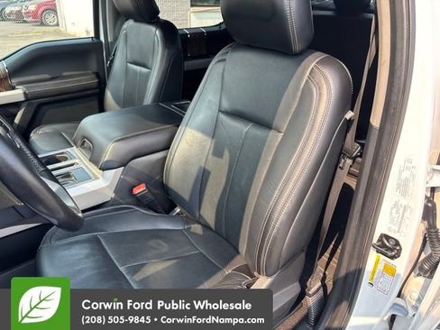 Used 2019 Ford F150 Lariat AWD/4WD image 23