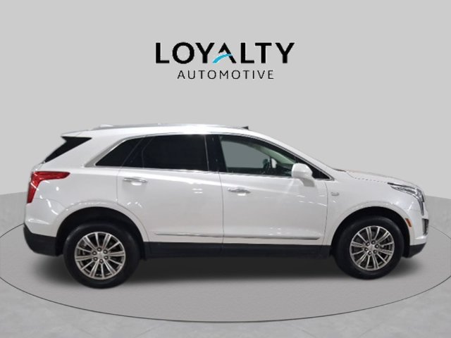 Used 2018 Cadillac XT5 Luxury w/ Driver Awareness Package AWD/4WD image 6