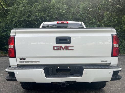 Used 2018 GMC Sierra 1500 SLE w/ Elevation Edition AWD/4WD image 5