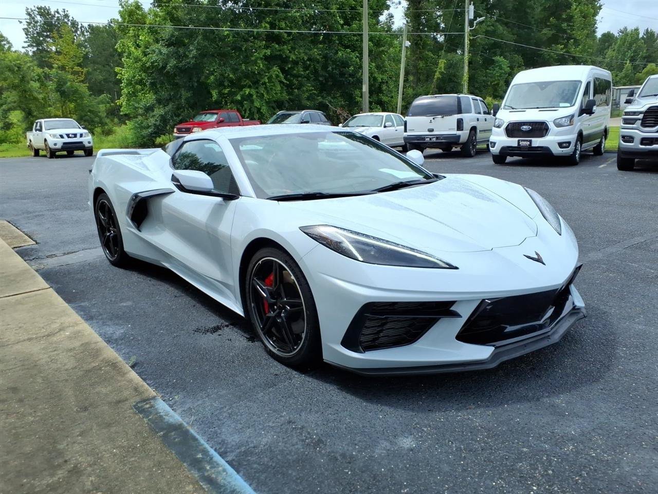 Used 2023 Chevrolet Corvette Stingray Premium Conv w/ Z51 Performance Package RWD image 3