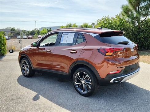 Certified 2020 Buick Encore GX Select w/ Advanced Technology Package image 3