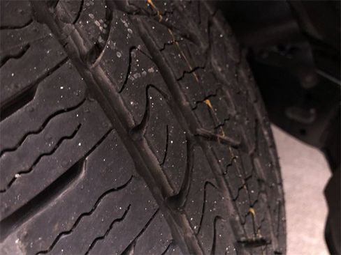 Used 2016 Toyota 4Runner SR5 Premium image 11