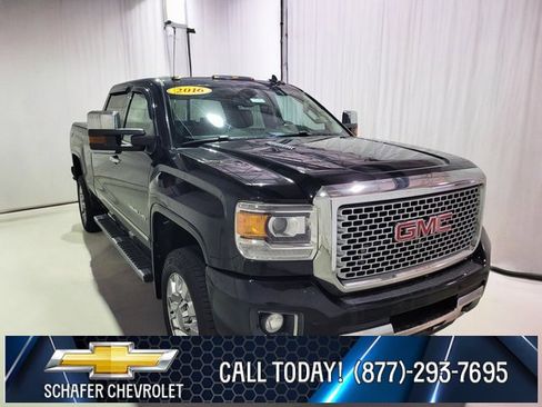 Used 2016 GMC Sierra 2500 Denali image 17