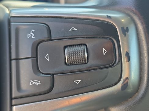 Used 2023 Chevrolet Silverado 1500 LT w/ Protection Package AWD/4WD image 27