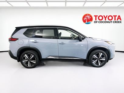 Used 2022 Nissan Rogue Platinum w/ Head-Up Display Package
