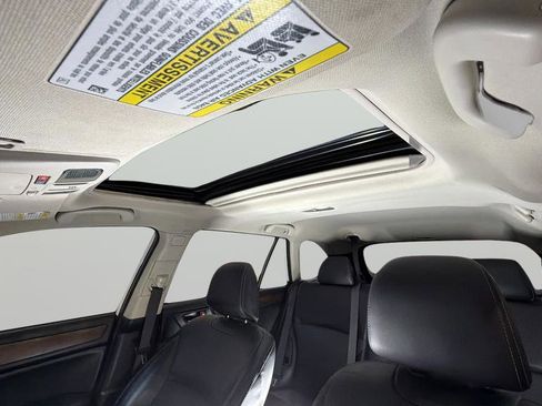 Used 2018 Subaru Outback 3.6R Limited image 31