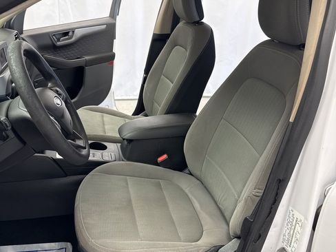 Used 2020 Ford Escape S FWD image 8