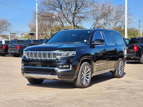 Certified 2022 Jeep Grand Wagoneer Series II w/ Premium Group II image 3