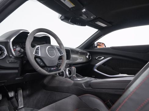 Used 2018 Chevrolet Camaro ZL1 RWD image 23