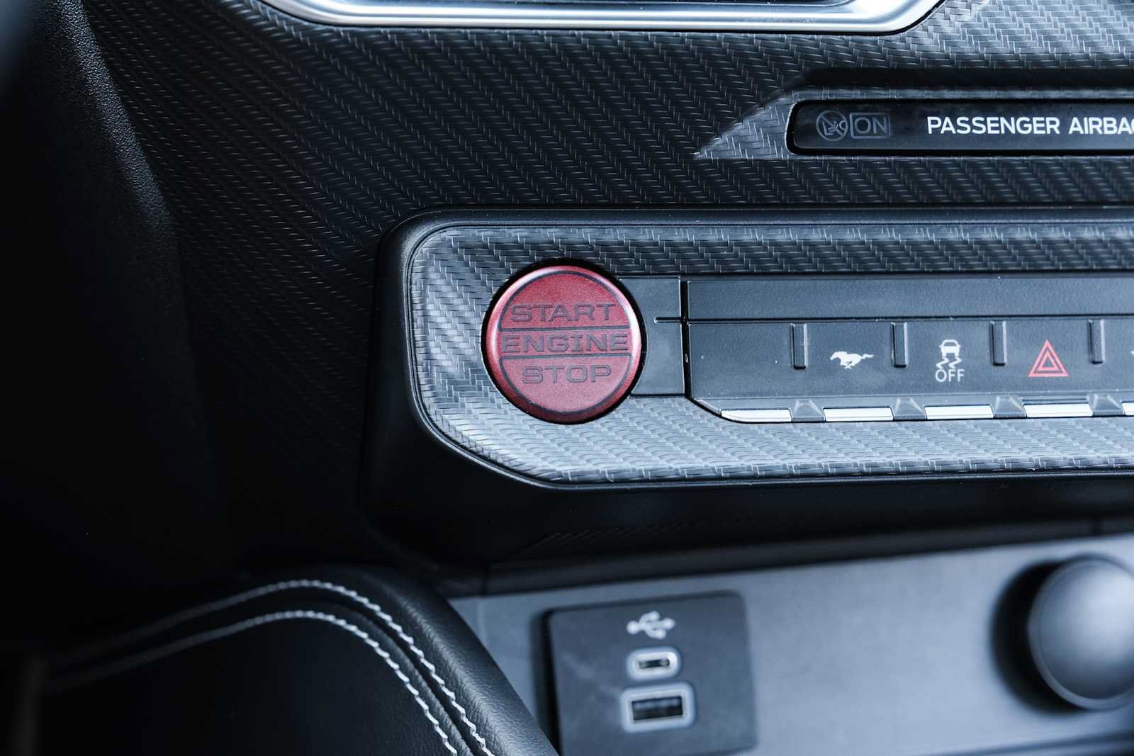 Used 2024 Ford Mustang GT Premium RWD image 37